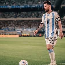 英媒：拜仁有意费耶诺德右后卫里德，但将面临英超俱乐部竞争